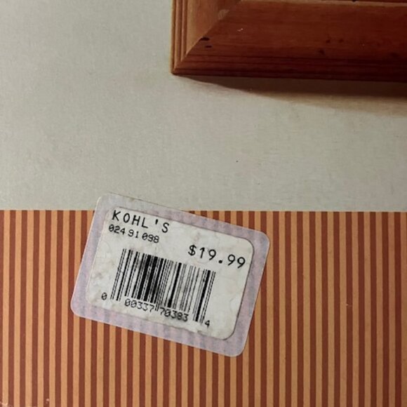 13 " x 11" Distressed Wood Frame - Picture 2 of 6